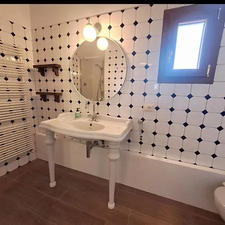 Lägenhet Leone Flat *