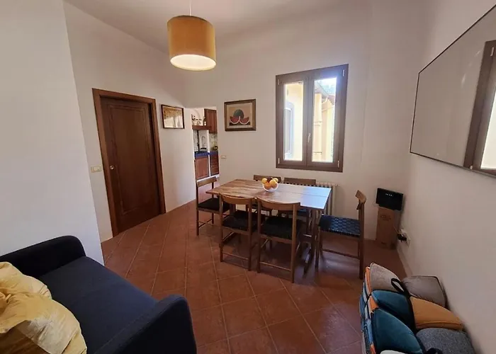 Apartment Leone Flat Florenz